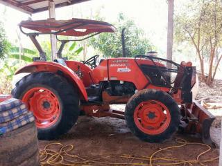 ขายรถไถ M6040 สภาพพร้อมใช้งาน ราคา430,000 สนใจโทร 090-8588220คุณนะ 093-3258446คุณบิว